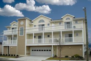 Wildwood Summer Rentals - North Wildwood Summer Rentals - Wildwood Crest Summer Rentals - Rent in Wildwood, North Wildwood and Wildwood Crest for weekly, monthly, seasonal and weekend vacation rentals plus real estate information for buying, and selling homes, condos, vacation and investment properties in and around Wildwood, North Wildwood and Wildwood Crest plus events, attractions, restaurants, campgrounds, golfing information, accommodations and activities in this seashore area.