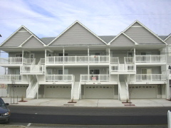 Wildwood Summer Rentals - North Wildwood Summer Rentals - Wildwood Crest Summer Rentals - Rent in Wildwood, North Wildwood and Wildwood Crest for weekly, monthly, seasonal and weekend vacation rentals plus real estate information for buying, and selling homes, condos, vacation and investment properties in and around Wildwood, North Wildwood and Wildwood Crest plus events, attractions, restaurants, campgrounds, golfing information, accommodations and activities in this seashore area.