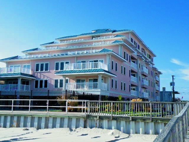 OCEANFRONT WILDWOOD CREST LUXURY RENTAL at the STOCKTON BEACH HOUSE, 520 EAST STOCKTON ROAD - 4 bedrooms, 4 bath vacation home. Beachfront pool, hot tub, elevator, off street parking! Fully equipped kitchen, televisions in all bedrooms, wi-fi internet, washer/dryer, large oceanfront deck, central a/c. This unit is the epitome of luxury vacationing! Sleeps 9; 3 queen, and full/twin bunk! 